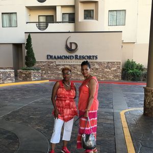 Meet your Posher, Sandra